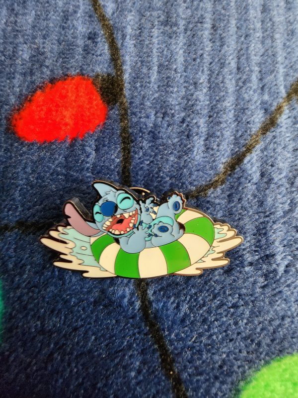 Loungefly Disney Stitch Winter Holiday Fun Mystery Pins Supply