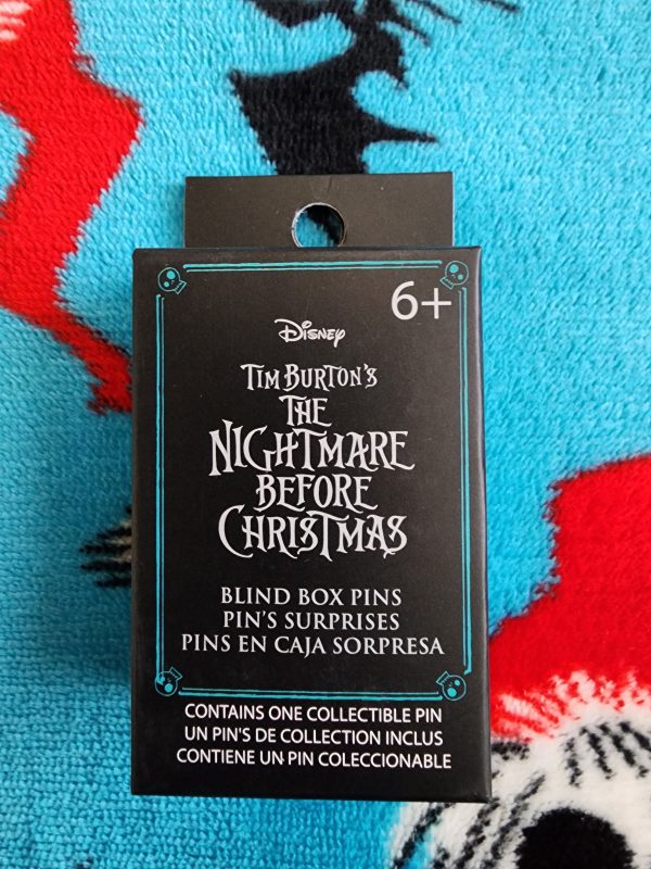 Loungefly Disney Nightmare Before Christmas Mystery Christmas Pins fry Hot on Sale