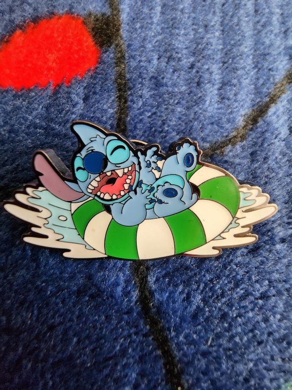 Loungefly Disney Stitch Winter Holiday Fun Mystery Pins Supply